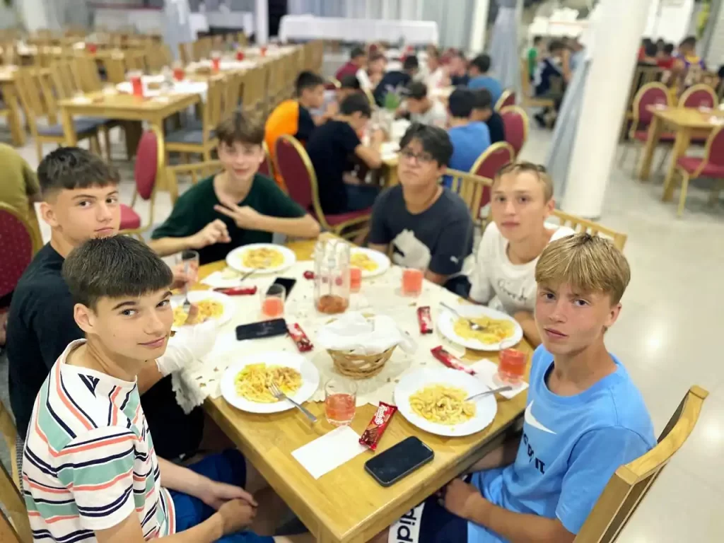 Учебно-тренировочные сборы по футболу в Закарпатье Учебно-тренировочные сборы по футболу в Закарпатье